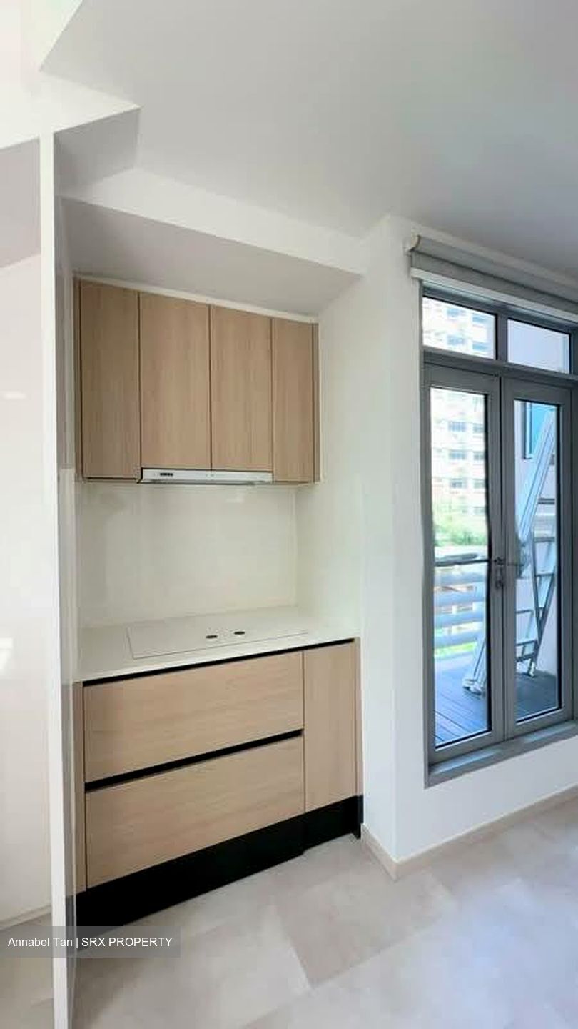 Regency Suites (D3), Apartment #555363731